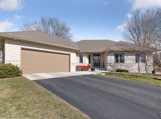 11450 Rosemill Ct, Champlin, MN 55316
