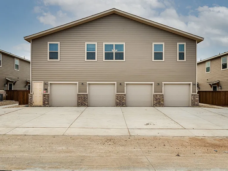 623 Harvest Moon Dr — Photo 18