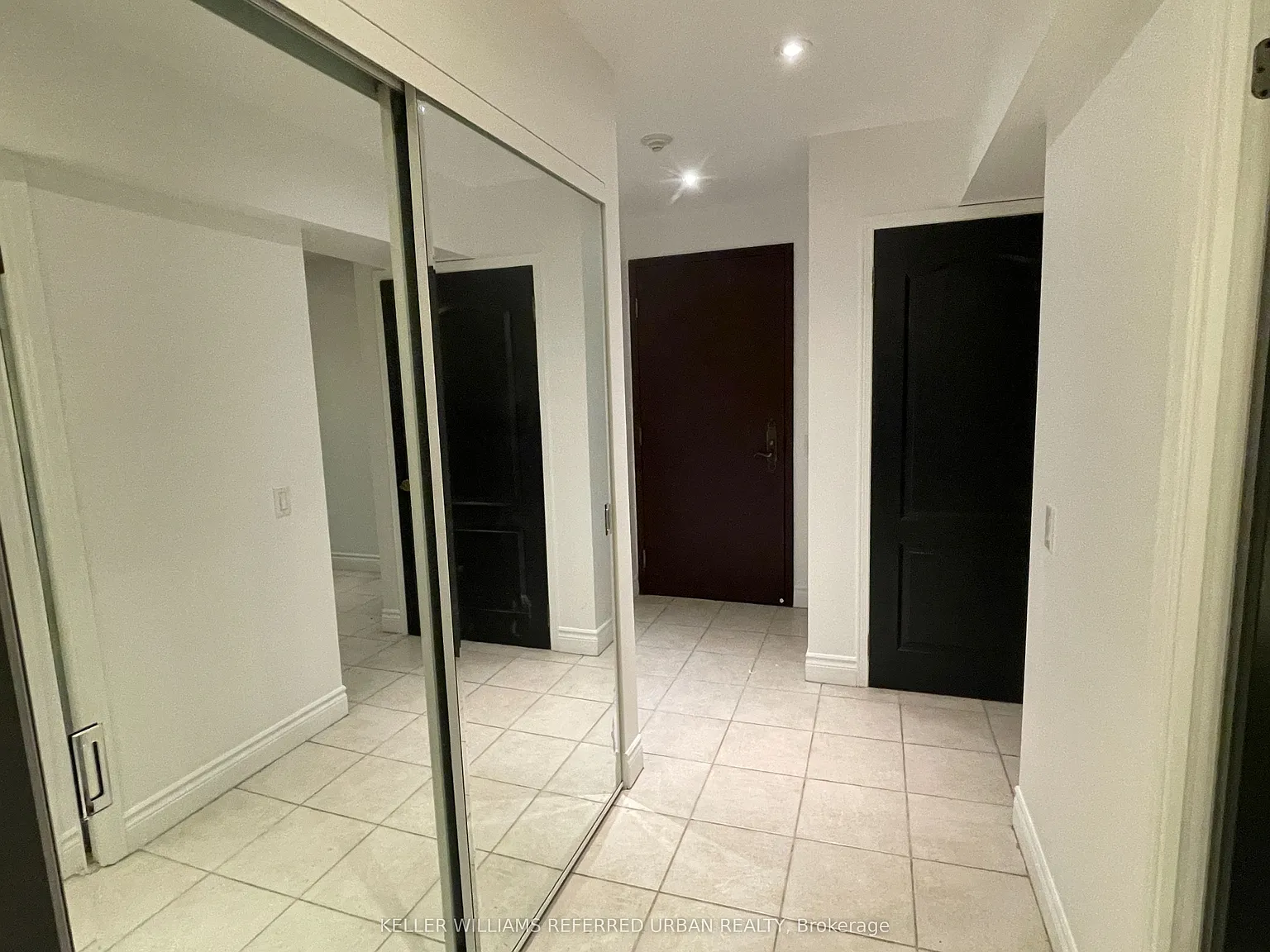 2 bed, $2,600 — Photo 2