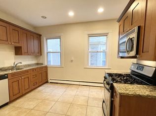 72 Calumet St #2A, Roxbury Crossing, MA 02120