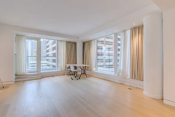 Rented by Lin Pan Realty Group LLC | media 71