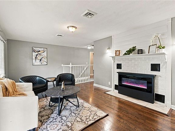 3rd image of 6700 Crisp Ave