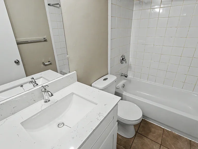 10730 109th St NW — Photo 6