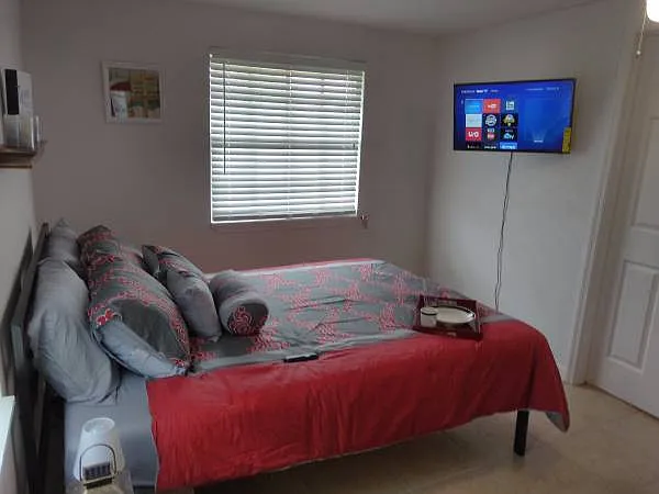 3 bed, $675 — Photo 4