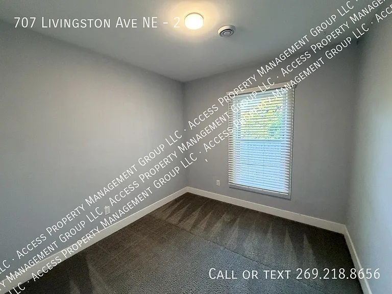 707 Livingston Ave NE #2 — Photo 29
