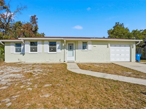 9367 Midway St, Spring Hill, FL 34608