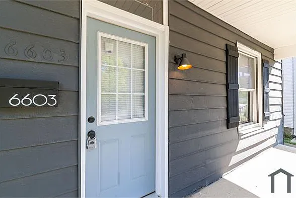 6603 Bartmer Ave — Photo 2