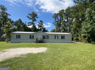 115 Ozzie Ln, Woodbine, GA 31569