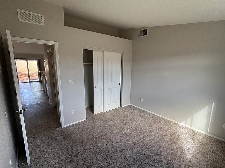 808 Four Winds Cir — Photo 10