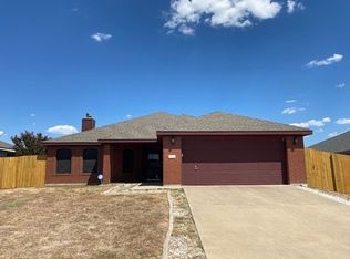 2302 Merle Dr, Copperas Cove, TX 76522