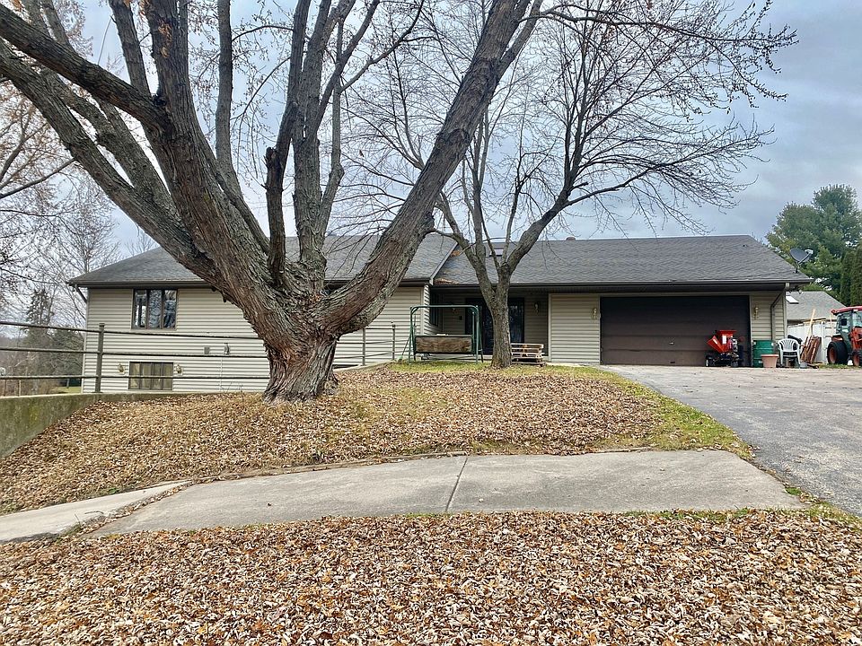 1st image of 19420 Frank Ct