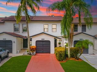 23359 SW 55th Way APT E, Boca Raton, FL 33433