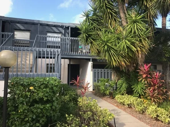 7272 Cloister Dr, Sarasota, FL 34231