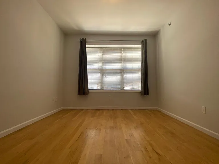 42-44 Prospect St #3B — Photo 13