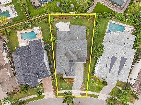 5th image of 9462 Becker Ct