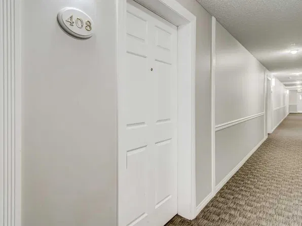 270 W Shawville Way SE #408, Calgary, AB T2Y 3Z7