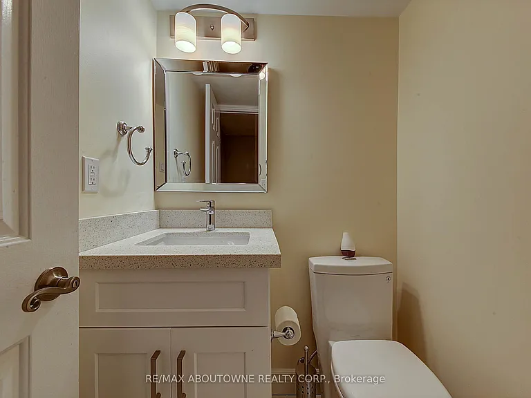 2353 Marine Dr #3 — Photo 27