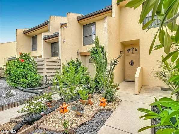 8805 Lateen Ln APT 103, Fort Myers, FL 33919