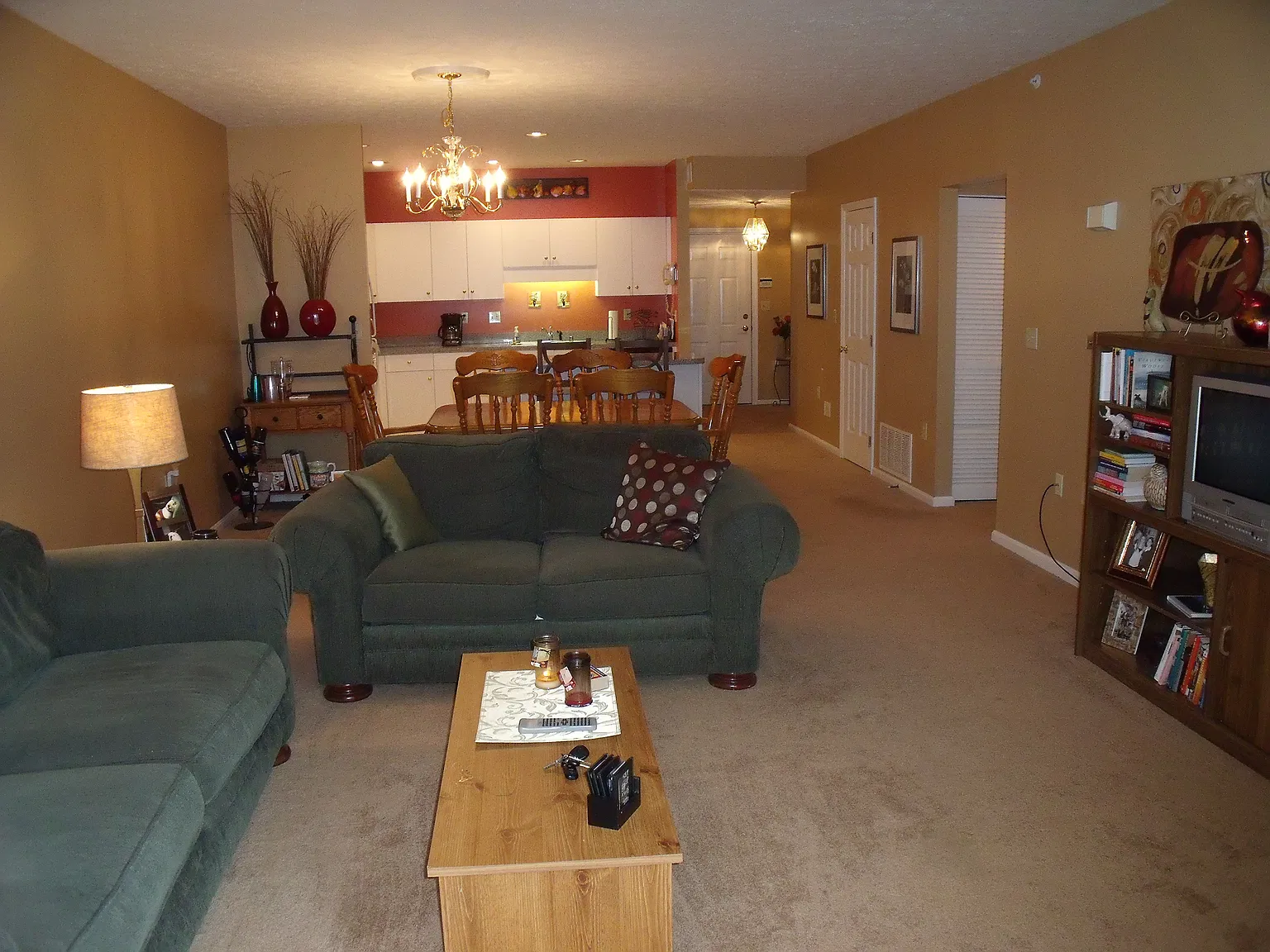 8503 Atrium Dr — Photo 4