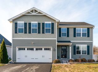 1779 Tall Oaks Dr, Antioch, IL 60002