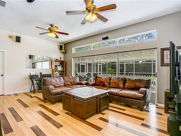 3rd image of 12075 Blackheath Cir #6