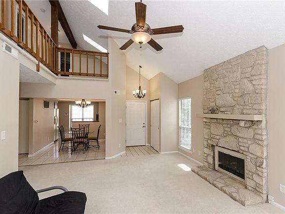 3rd image of 9521 Behner Ln
