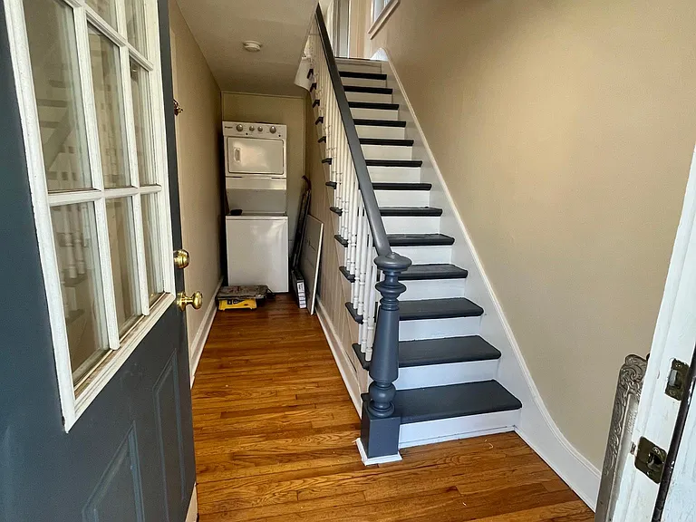15 Center St #A — Photo 26