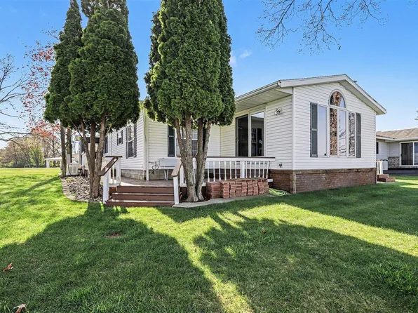 60378 Custer Valley Rd, Colon, MI 49040