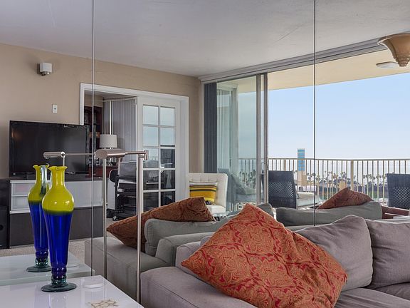 3rd image of 700 E Ocean Blvd Unit 1705