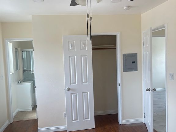 3rd image of 6424 E Olympic Blvd #1/2