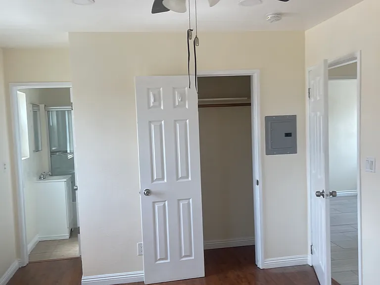 6424 E Olympic Blvd #1/2 — Photo 3