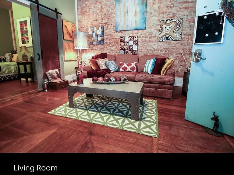 806 S 49th St #1 — Photo 1