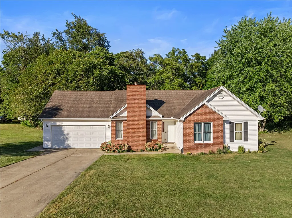 6 Willow Ln photo 1