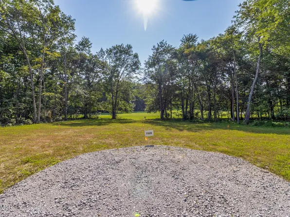 7320 Kanapolis Dr, Crossville, TN 38572