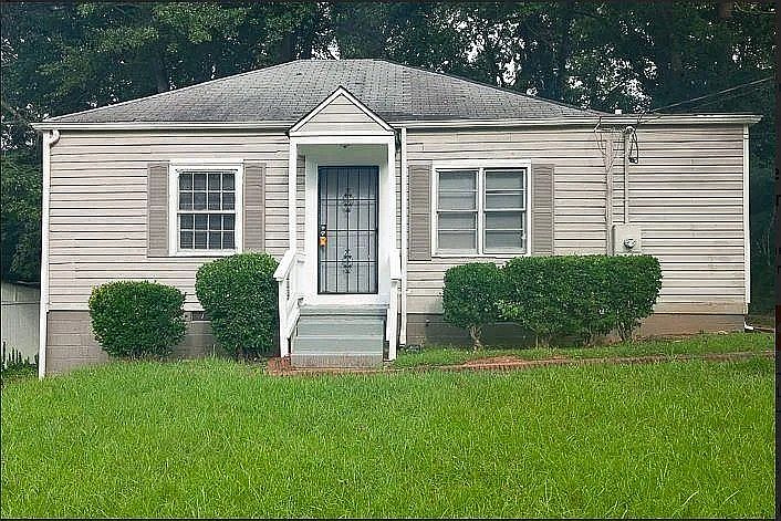 1st image of 450 Forrest Ridge Dr NW