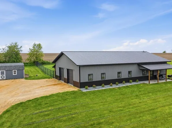 1451 Ryan Road, Platteville, WI 53818