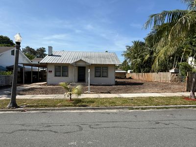 707 Kanuga Drive, West Palm Beach, FL, 33401