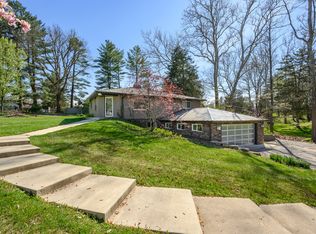 900 Terrace Lake Rd, Columbus, IN 47201