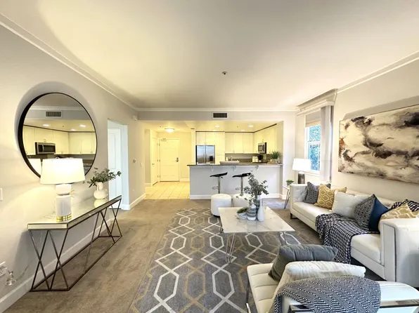 20488 Stevens Creek Blvd APT 2217, Cupertino, CA 95014