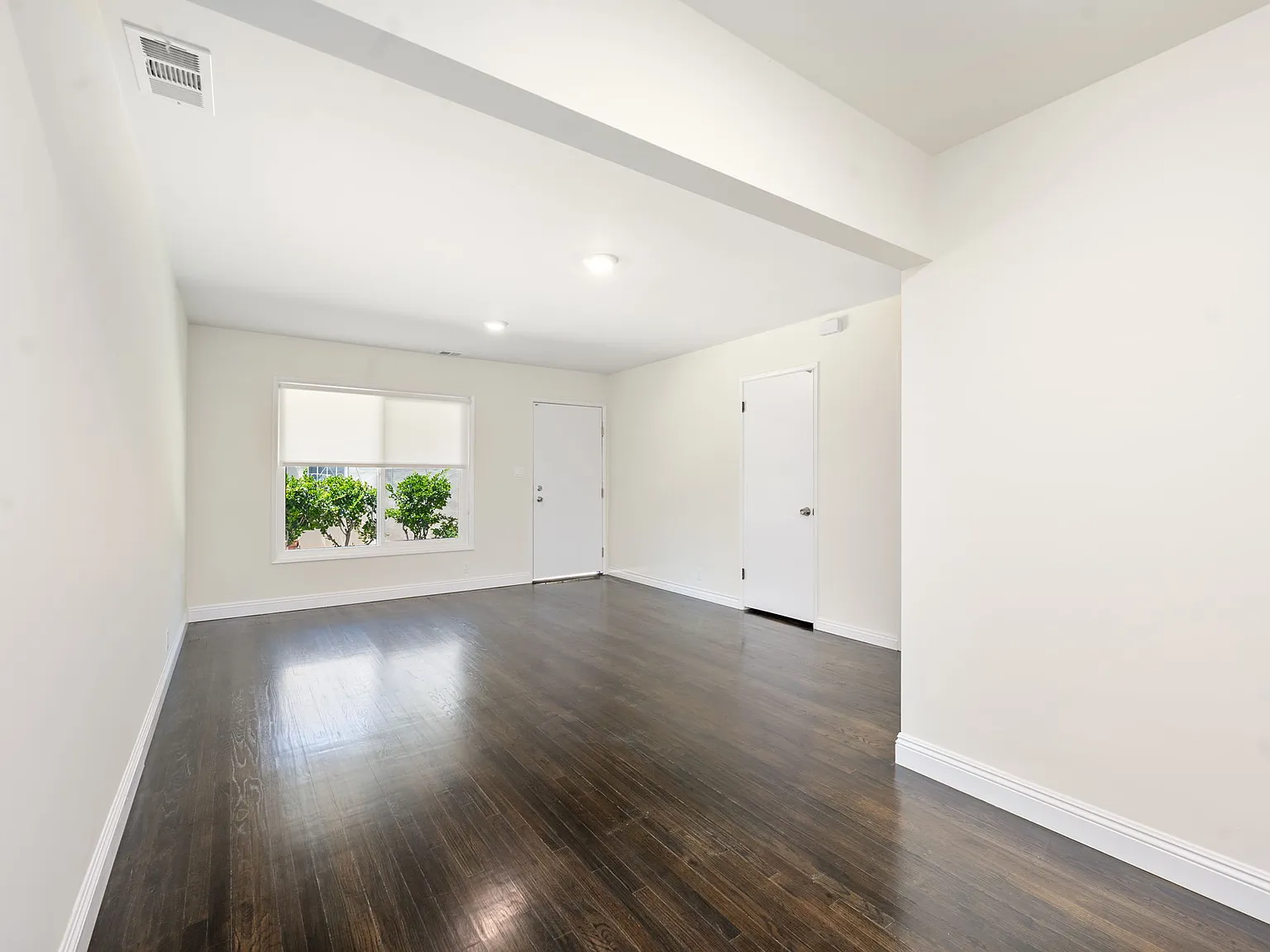 1 bed, 750 sqft, $2,500 — Photo 4