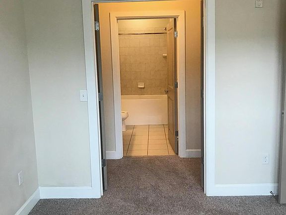 5th image of 1237 Lake Baldwin Ln Unit 106