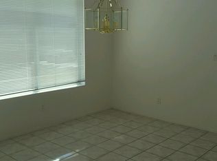 4826 Willow Glen Dr, Las Vegas, NV 89147