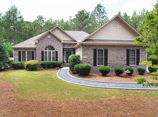 111 James Dr, West End, NC 27376