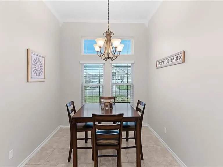 6018 Adrian Dr — Photo 13