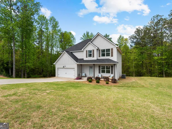 218 Randall Dr, Carrollton, GA 30117