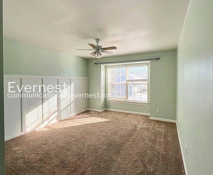 129 Royallbrook Ln — Photo 9
