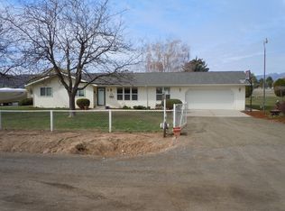 400 McGreer Rd, Selah, WA 98942