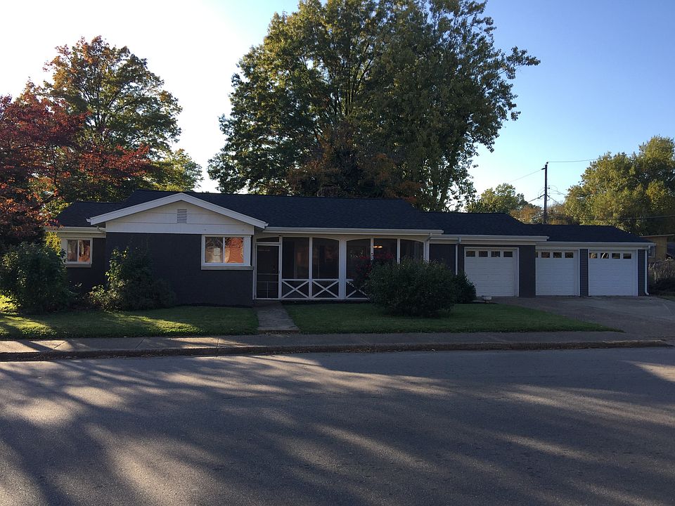 1st image of 1015 S Rotherwood Ave