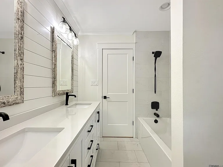 7323 Sheffield Ct — Photo 15