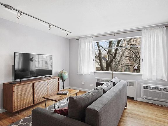 4th image of 500 E 11th Ave APT 303